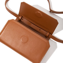 Load image into Gallery viewer, MESSENGER BAG - BROWN