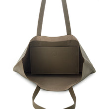 Load image into Gallery viewer, Everyday Leather Tote Bag KHAKI